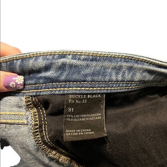 MENS BUCKLE BLACK DENIM SHORTS - Picture 3 of 5